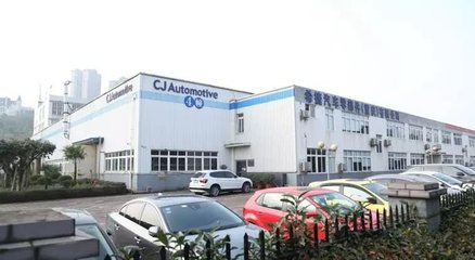 兩江湖畔，天然氧吧 翠渝路社區的蝶變之美